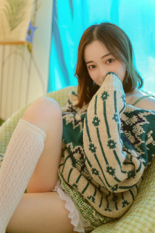 女子监狱男管教txt