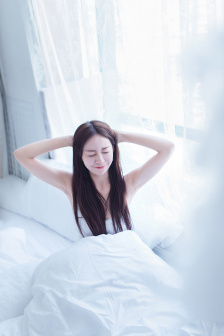 狂揉吃奶胸60分钟视频动漫一